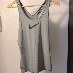Nike DryFit Tank Med